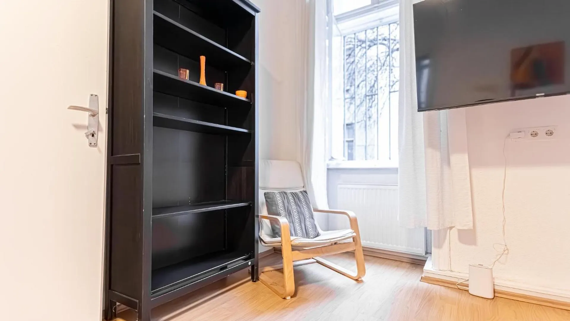 Spacious 2Br Apt, Ideal For Long Stays Viena Apartamento