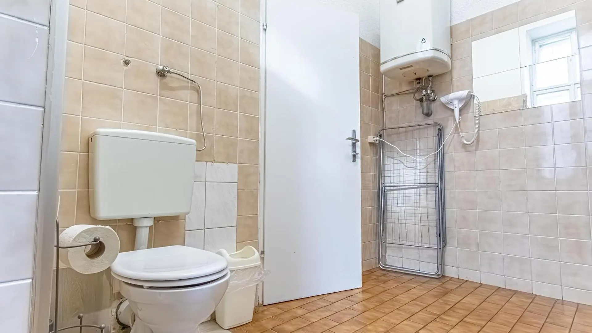 Spacious 2Br Apt, Ideal For Long Stays Viena Apartamento